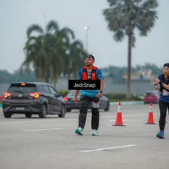 Runner Photo 7526301