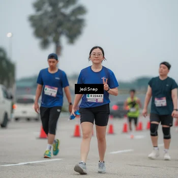 Runner Photo 7526317