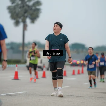 Runner Photo 7526323