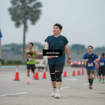 Runner Photo 7526324