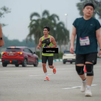 Runner Photo 7526338