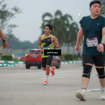 Runner Photo 7526339