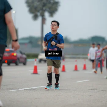 Runner Photo 7526340