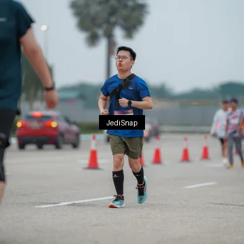 Runner Photo 7526344