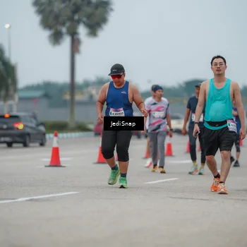 Runner Photo 7526354
