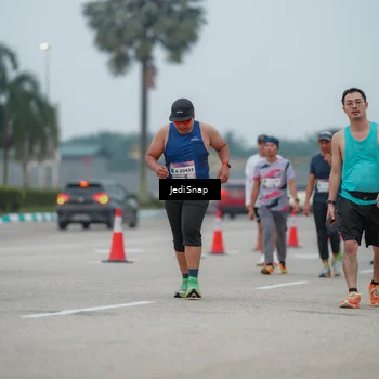 Runner Photo 7526357