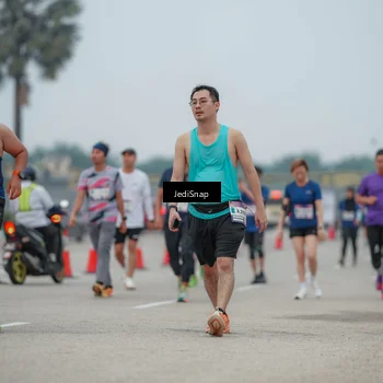 Runner Photo 7526364