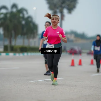 Runner Photo 7526384