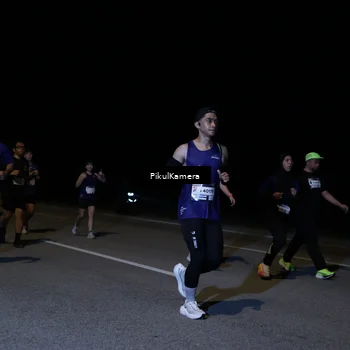 Runner Photo 7526388