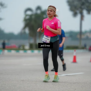 Runner Photo 7526392