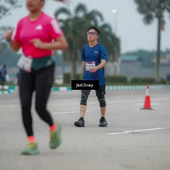 Runner Photo 7526395