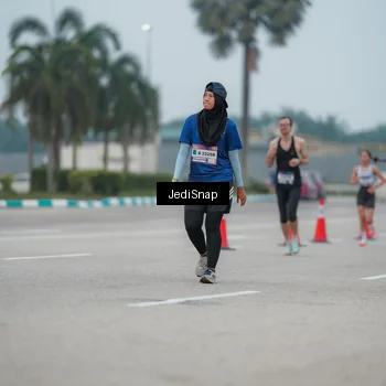 Runner Photo 7526406