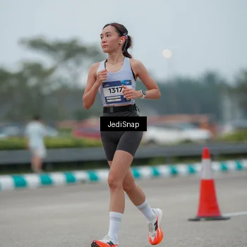 Runner Photo 7526434