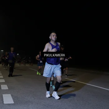 Runner Photo 7526448