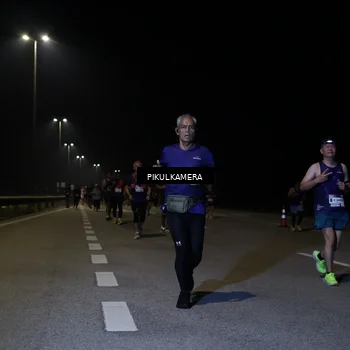 Runner Photo 7526452