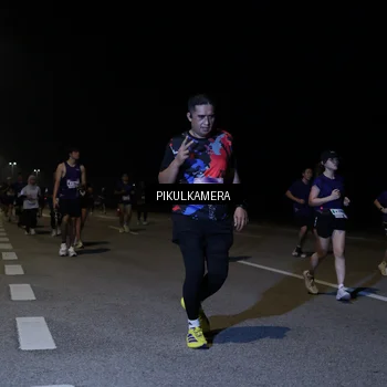 Runner Photo 7526480