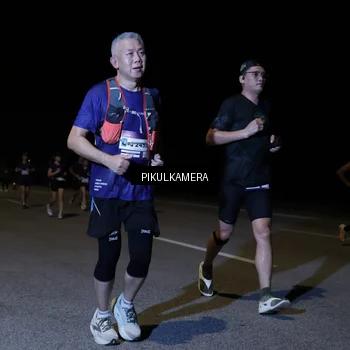 Runner Photo 7526481