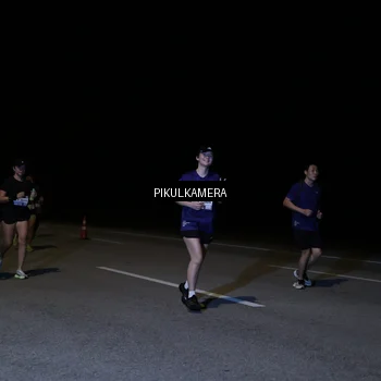 Runner Photo 7526491