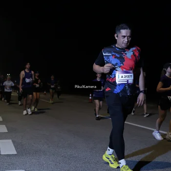 Runner Photo 7526497