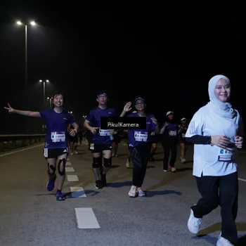 Runner Photo 7526514