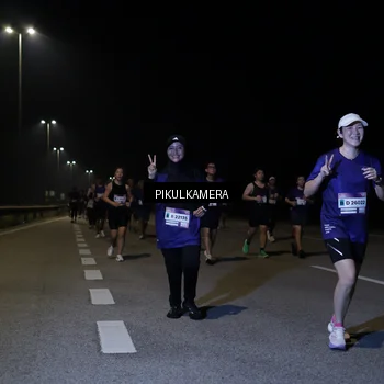 Runner Photo 7526529