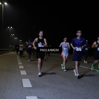 Runner Photo 7526533