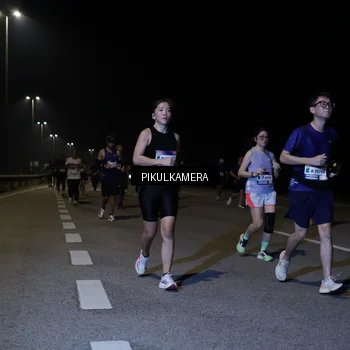 Runner Photo 7526537