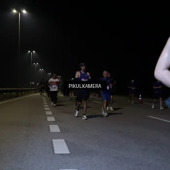 Runner Photo 7526541
