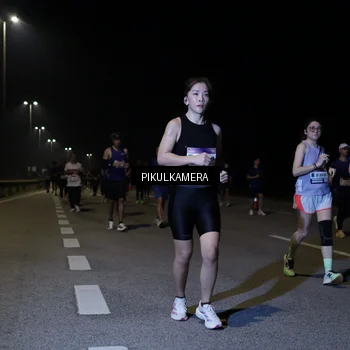 Runner Photo 7526542