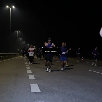 Runner Photo 7526543