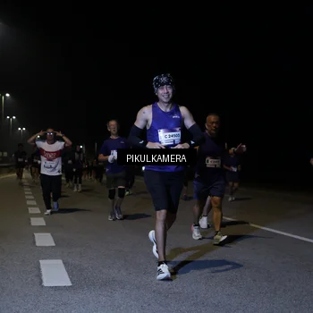 Runner Photo 7526549