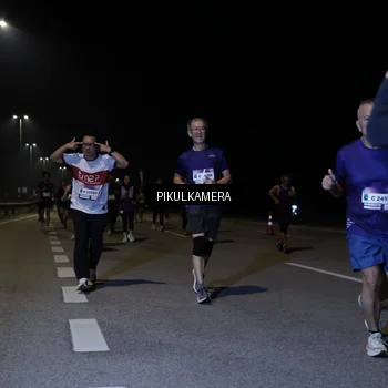 Runner Photo 7526556
