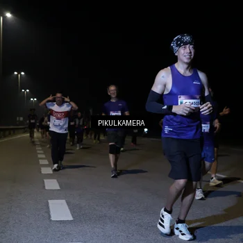 Runner Photo 7526568