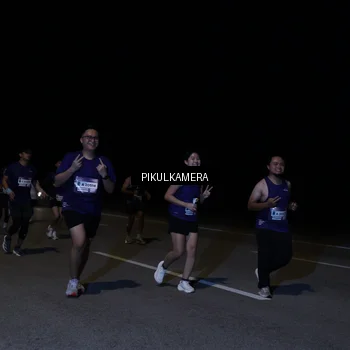 Runner Photo 7526588