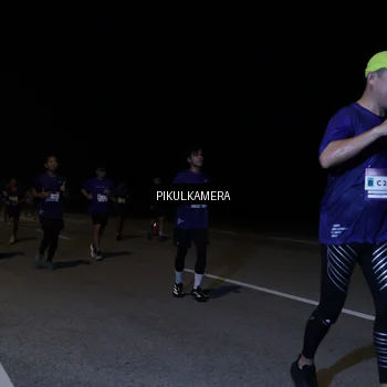 Runner Photo 7526597