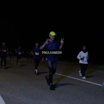 Runner Photo 7526598