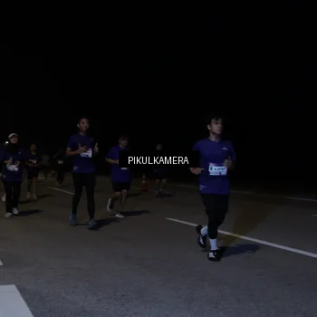 Runner Photo 7526601