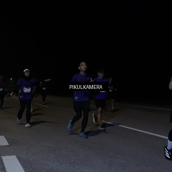 Runner Photo 7526602