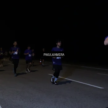 Runner Photo 7526603