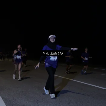 Runner Photo 7526610