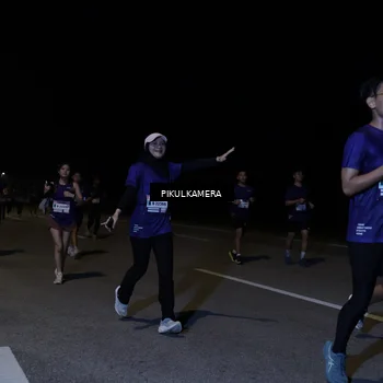 Runner Photo 7526612