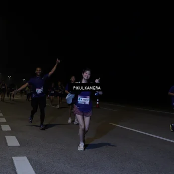 Runner Photo 7526613