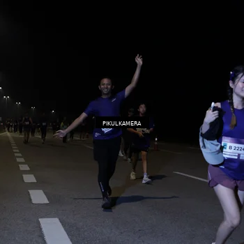Runner Photo 7526619