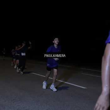 Runner Photo 7526625
