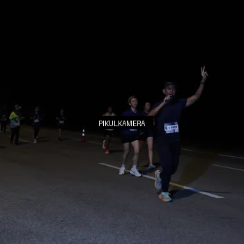 Runner Photo 7526637