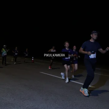 Runner Photo 7526639