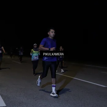 Runner Photo 7526640