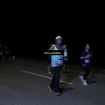 Runner Photo 7526649
