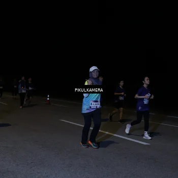 Runner Photo 7526652