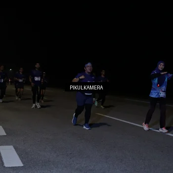 Runner Photo 7526667